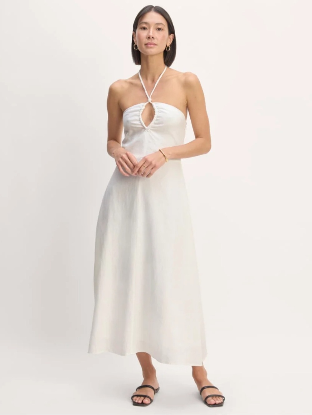 The Linen Halter-Neck Dress